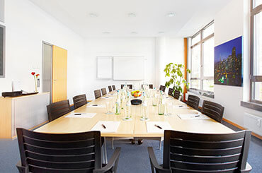 agendis-konferenz-raum-business-center-muenchen-schwabing-leopoldstrasse-mieten3.jpg